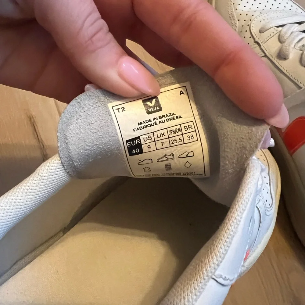 Veja White Sneakers with Orange Accent - Picture 3 of 5